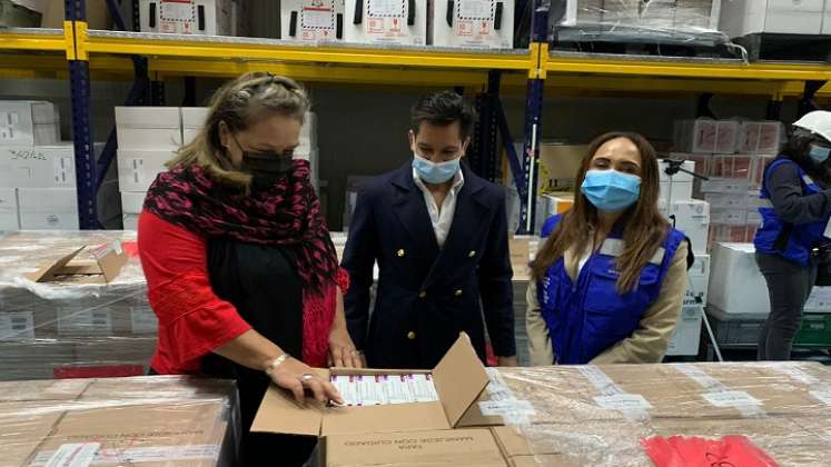 Llegaron 816.000 vacunas contra la COVID-19 donadas por Canadá./Foto: Colprensa