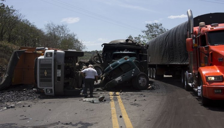 La fatiga en la conducción está relacionada aproximadamente con el 25% de los accidentes de tránsito. / Foto: Archivo / La Opinión 