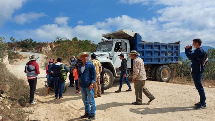 Campesinos de la vereda La Madera reclaman programas encaminados a mitigar la contaminación ambiental.