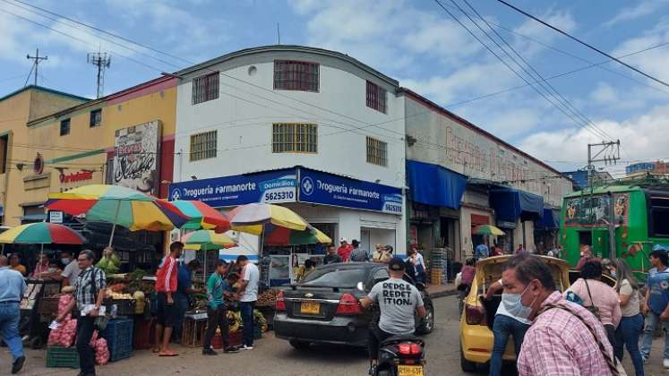 La incertidumbre ronda el proceso por medio del cual se vendieron los locales de la plaza de mercado de Ocaña. Los copropietarios esperan solucionar el enredo jurídico. / Foto: Cortesía / La Opinión 