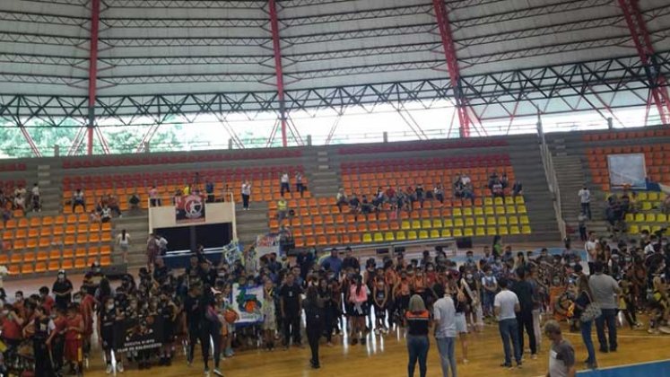 El Festival de minibaloncesto se tomó el coliseo Toto Hernández.