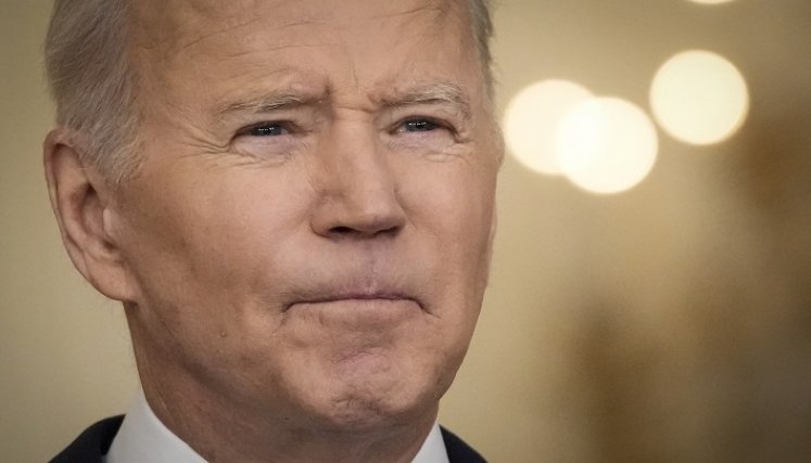 Biden anuncia sanciones económicas y restricciones de exportación a Rusia./Foto: AFP