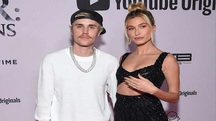 Hailey Bieber y su esposo, Justin Bieber.