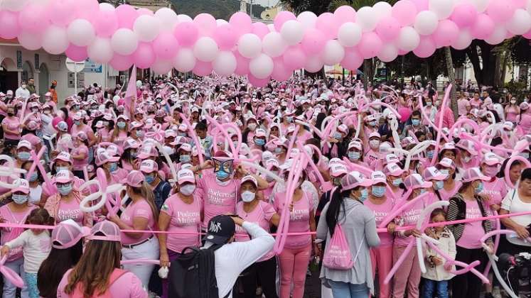 Las mujeres se convierten en motor de desarrollo en la región.