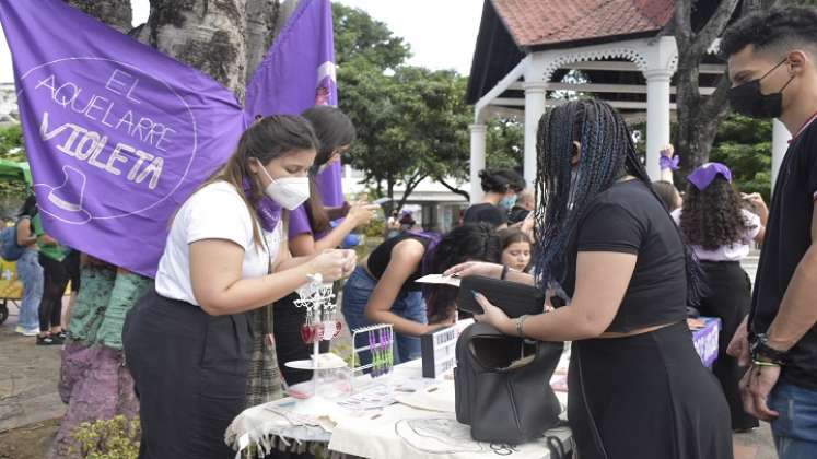 La conmemoración del Día Internacional de la Mujer en Cúcuta fue con un plantón/Foto: Pablo Castillo/La Opinión