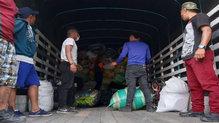 Inicia retorno de familias Emberá de Bogotá a sus territorios./Foto: Colprensa