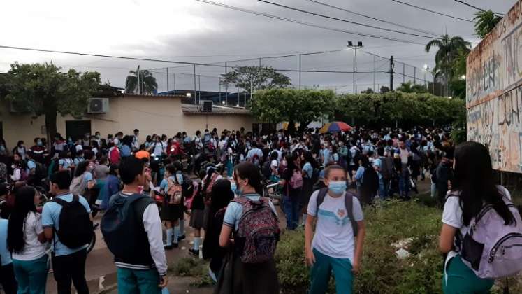 Los niños de Tibú no están yendo a estudiar porque no hay suficientes docentes