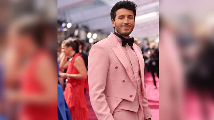 Sebastián Yatra asiste a la 94a Entrega Anual de los Premios de la Academia en Hollywood./Foto: AFP