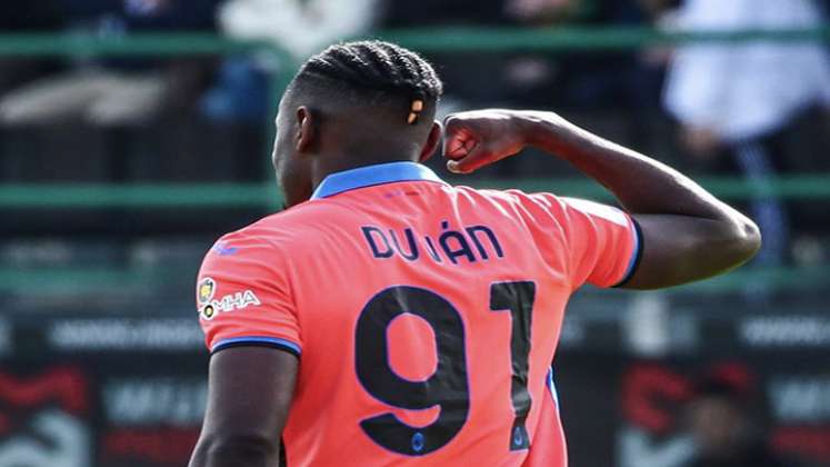 Duván Zapata, delantero del Atalanta.