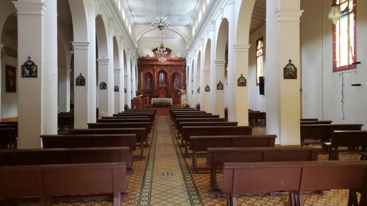 Ante el inminente desplome de los techos del templo en honor a la virgen de El Carmen el obispo de la diócesis de Ocaña, monseñor Luis Gabriel Ramírez Díaz, decide cerrar las puertas temporalmente, mientras se solventa la emergencia vial y se logra la intervención por parte del Ministerio de Cultura.