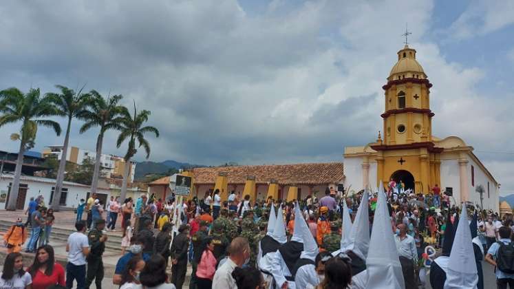 El alto flujo de visitantes obliga la adopción de medidas especiales.