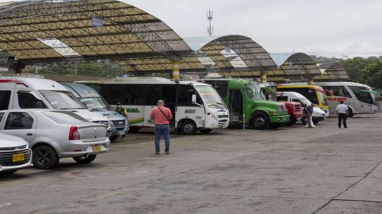 En la Terminal de Transporte está habilitado un puesto de control de la Policía Nacional, donde las personas pueden denunciar cualquier caso de maltrato animal.