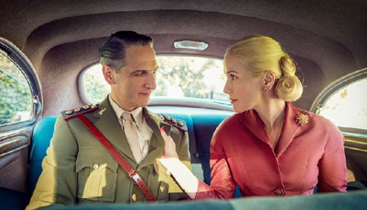 Este martes se estrena la serie 'Santa Evita'