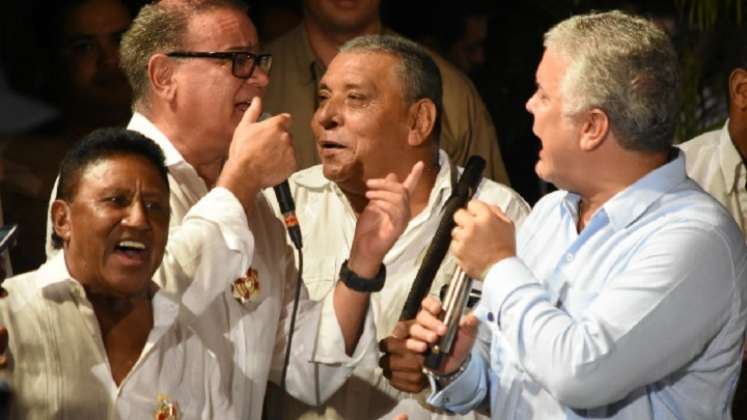 Duque exaltó el talento vallenato e impuso Medalla al Mérito