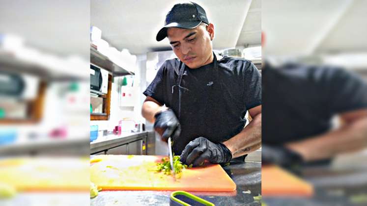 Hair Ardila, cocinero cucuteño que deleita a españoles con comida colombiana./Foto: cortesía