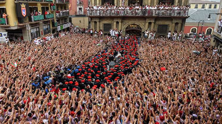 ¡Viva San Fermín! La fiesta regresa a Pamplona tras dos años de pandemia./Foto: AFP