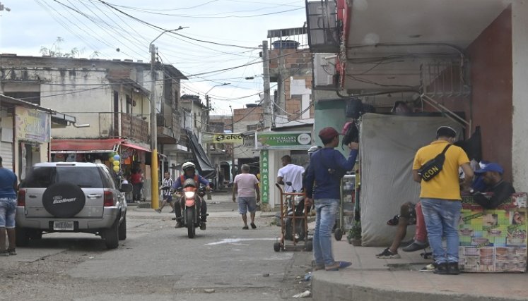 Con talco y almidón de yuca  falsifican medicinas en la frontera