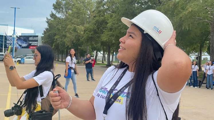 Cucuteña narra la experiencia en el Centro Espacial de la NASA