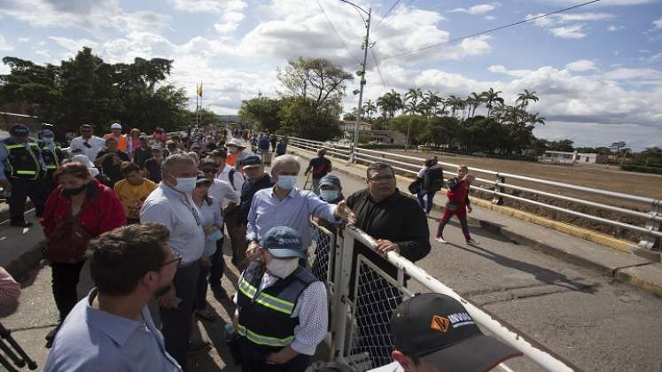 Inspeccionan puentes paras la apertura de frontera