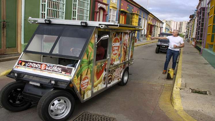 Autos solares, una apuesta en la cuna petrolera de Venezuela./Foto: AFP