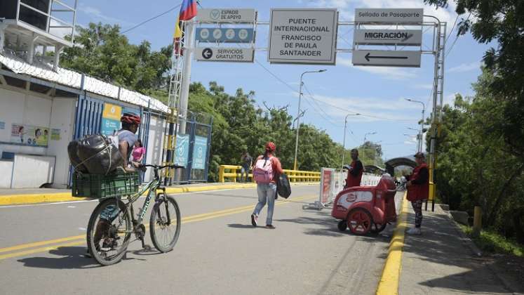 El paso de personas por El Escobal es poco, la calma en esa zona de frontera es contraria al bullicio y desorden que hay en La Parada (Villa del Rosario).