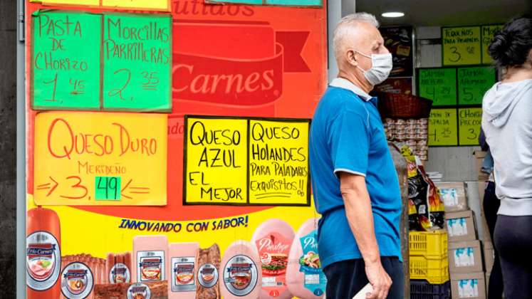 Productos por todos lados dan cierta tranquilidad económica, pero con el precio anclado al dólar. Fotos Cortesía.