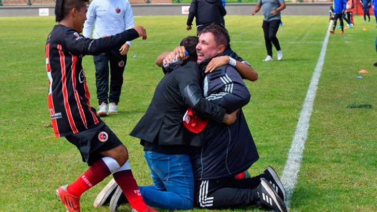 Carlos Eduardo Hernández, técnico del Cúcuta Deportivo Sub-20. 