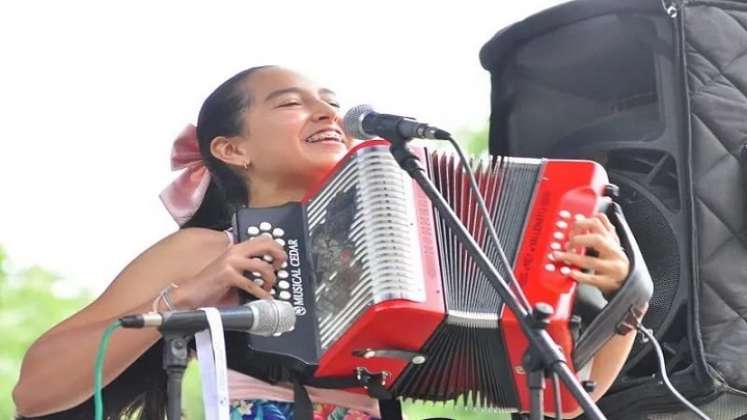 La reina infantil de la Leyenda Vallenata, Isabel Sofía Picón Mora, se convierte en la máxima exponente del folclor en el viejo continente.