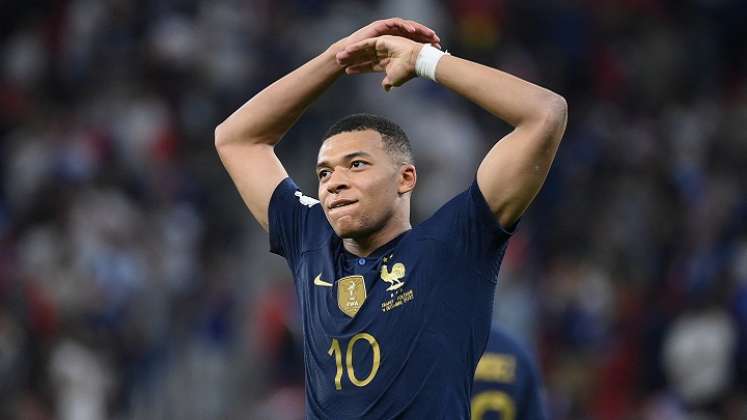 Kilyan Mbappé la gran figura del Mundial de Catar lleva anotados cinco goles con su selección.