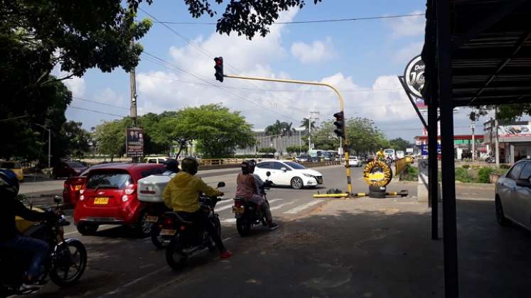 En el cruce de la Avenida Los Libertadores con Canal Bogotá se registró el hecho