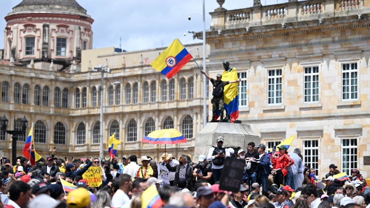 Bogotá tambien marchó en contra de Petro