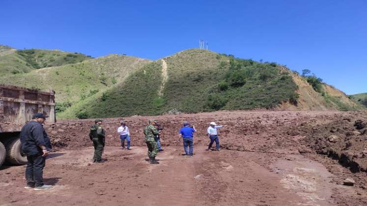 Los gremios económicos de Norte de Santander analizaron los efectos de la avalancha en el sector El Tarrita de Ábrego./ Foto: Cortesía.