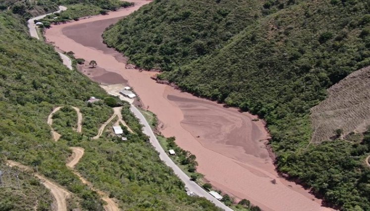 Solo hasta mediados de agosto se tendrán listo los terraplenes para el montaje de los puentes metálicos. 