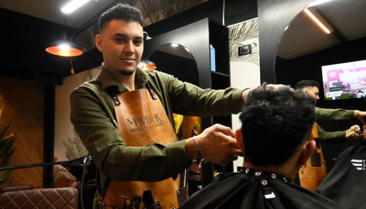 Con 21 años, Giorgo sueña con tener su propia marca de barberías y llegar a diferentes países de Latinoamérica. 