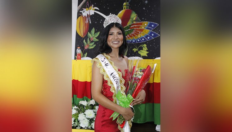 La nueva soberana de los rosarienses mide 1.80 de estatura, y sus medidas son 87, 64 y 87.