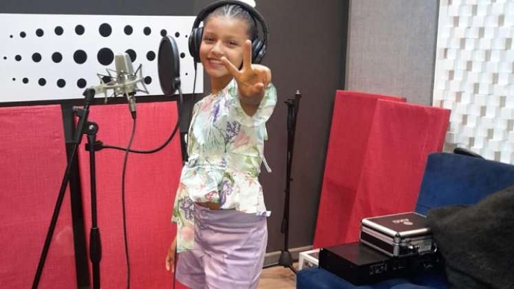Thaily, la niña cucuteña que grabó su primera canción