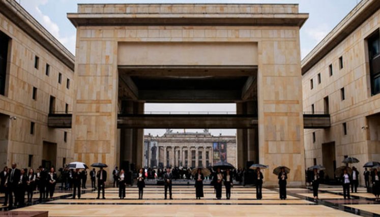 Tras 38 años, crean un centro de memoria del holocausto del Palacio de Justicia