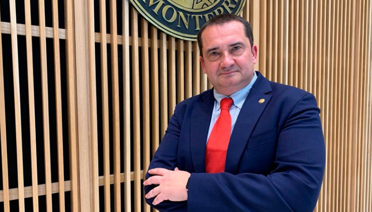 Francisco José García-Peñalvo, del Departamento de Informática y Automática en la Universidad de Salamanca.