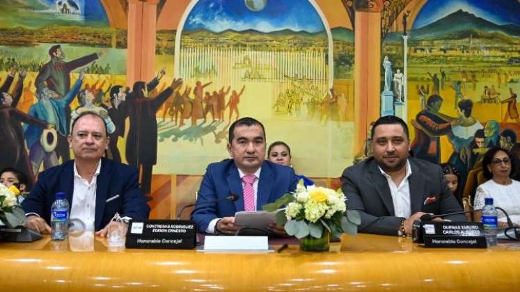 Nueva mesa directiva del Concejo de Cúcuta: Edison Contreras, Carlos Dueñas y Carlos Luis Chacón./Foto Jorge Gutiérrez