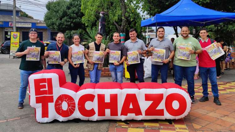 Lanzamiento del Tochazooo_01