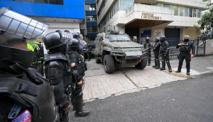 Operativo militar durante la salida del exvicepresidente ecuatoriano Jorge Glas