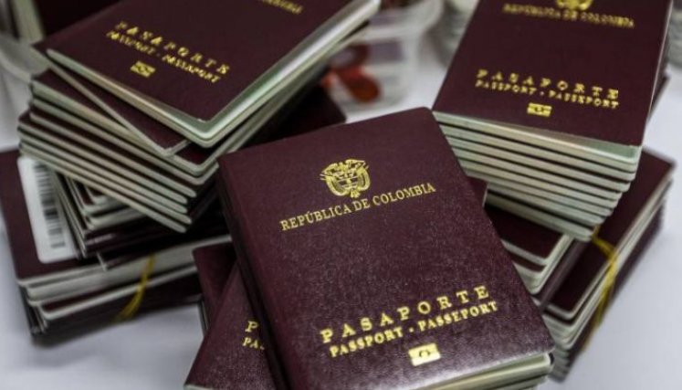 Pasaportes-Tomas Greg-licitación
