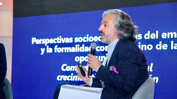 El economista y exdirector del DANE, Juan Daniel Oviedo, participó en un foro en Cúcuta./ Foto Cortesía