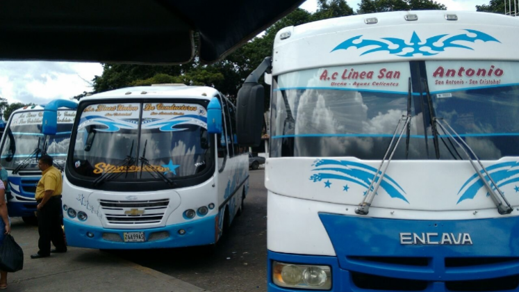 Empresas de transporte público venezolano deben renovar certificados de circulación ante el AMC. 