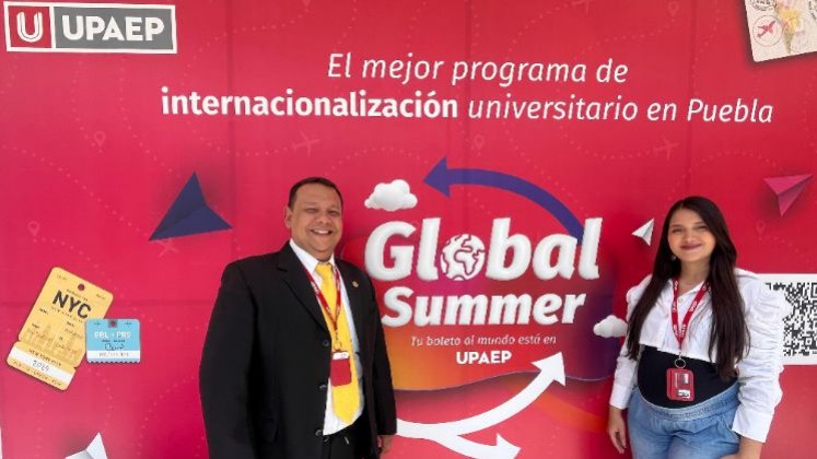 Leonardo Yothuel Díaz Güecha y Jinneth Andrea Ramos Jaimes se reunieron con profesores provenientes de 15 países./ Foto: Cortesía / La Opinión