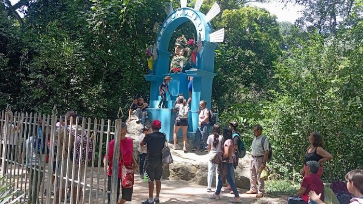 Monumento de la virgen de Belén, en Salazar de Las Palmas/Foto Orlando Carvajal/La Opinión