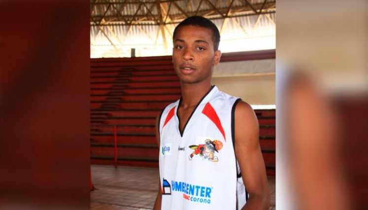 Héctor 'Mickey' Díaz