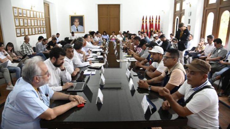 Líderes analizan la paz del Catatumbo en un acto en días pasados en la Gobernación/Foto cortesía