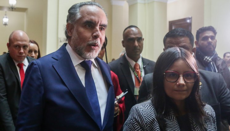 Me cogieron de bobo: Benedetti por acusaciones en consejo de ministros 