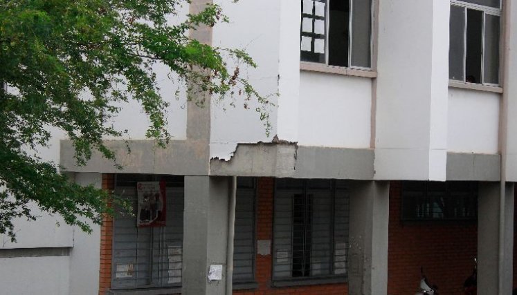 COMUNA1-COLEGIO